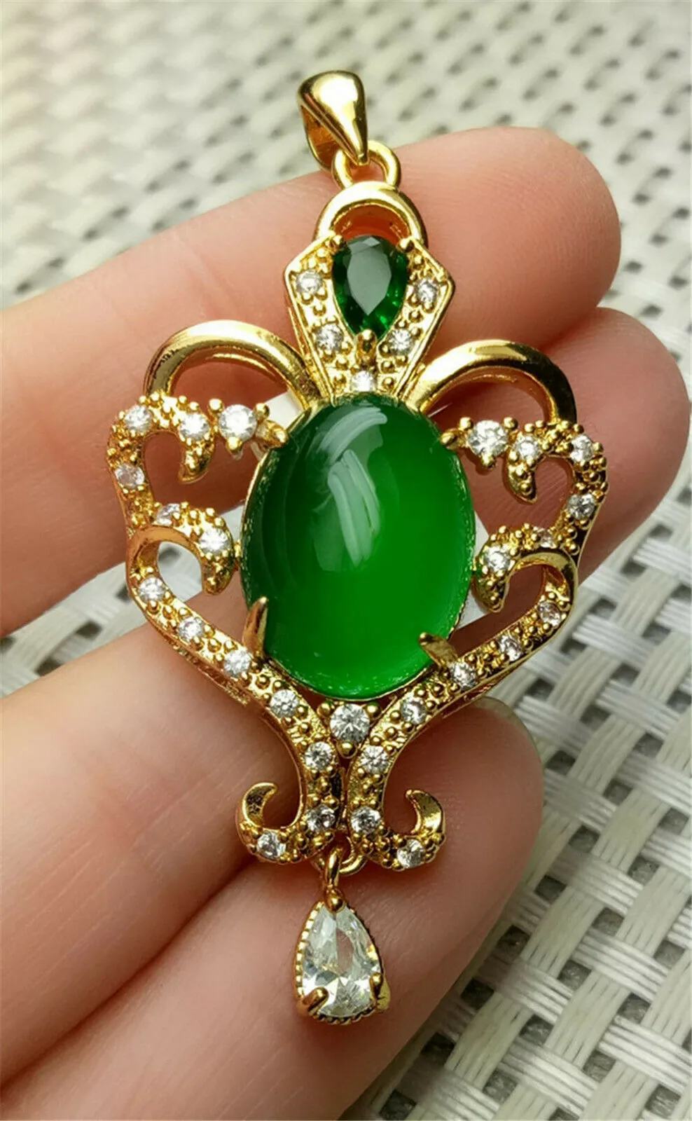 10% OFF- Certified Natural Jadeite Emerald A*Jade Handcrafted Oval Pendant-GP 925 Sterling Silver Necklace with Gift Box