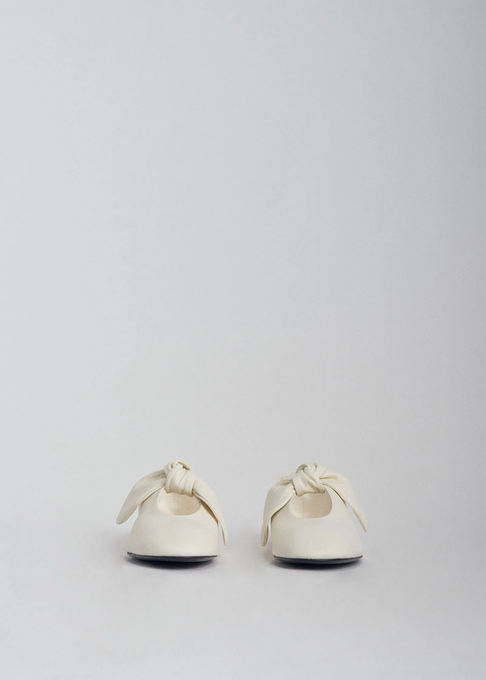 Bow Flat in Nappa Leather - Ivory