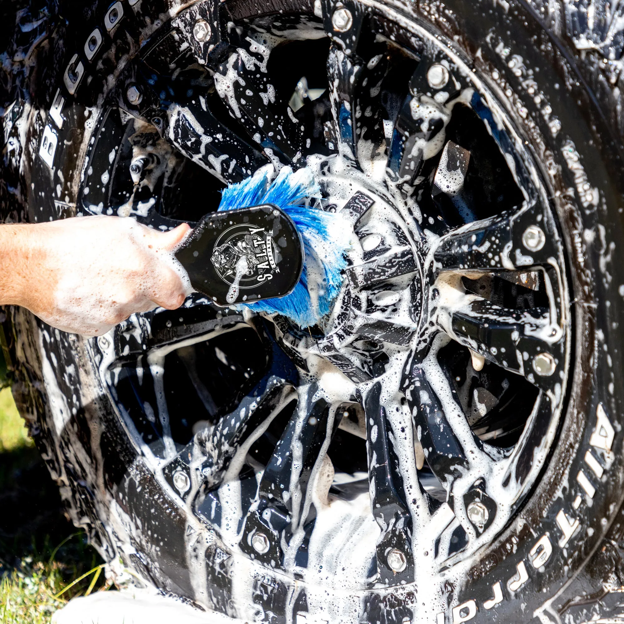 Car Essentials Bucket - Value Bundle