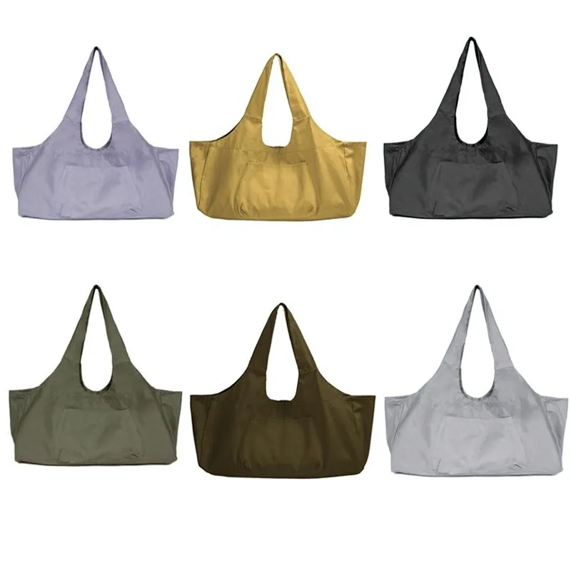 Fitness Travel Duffel Bag - Breathable & Lightweight - Army Green