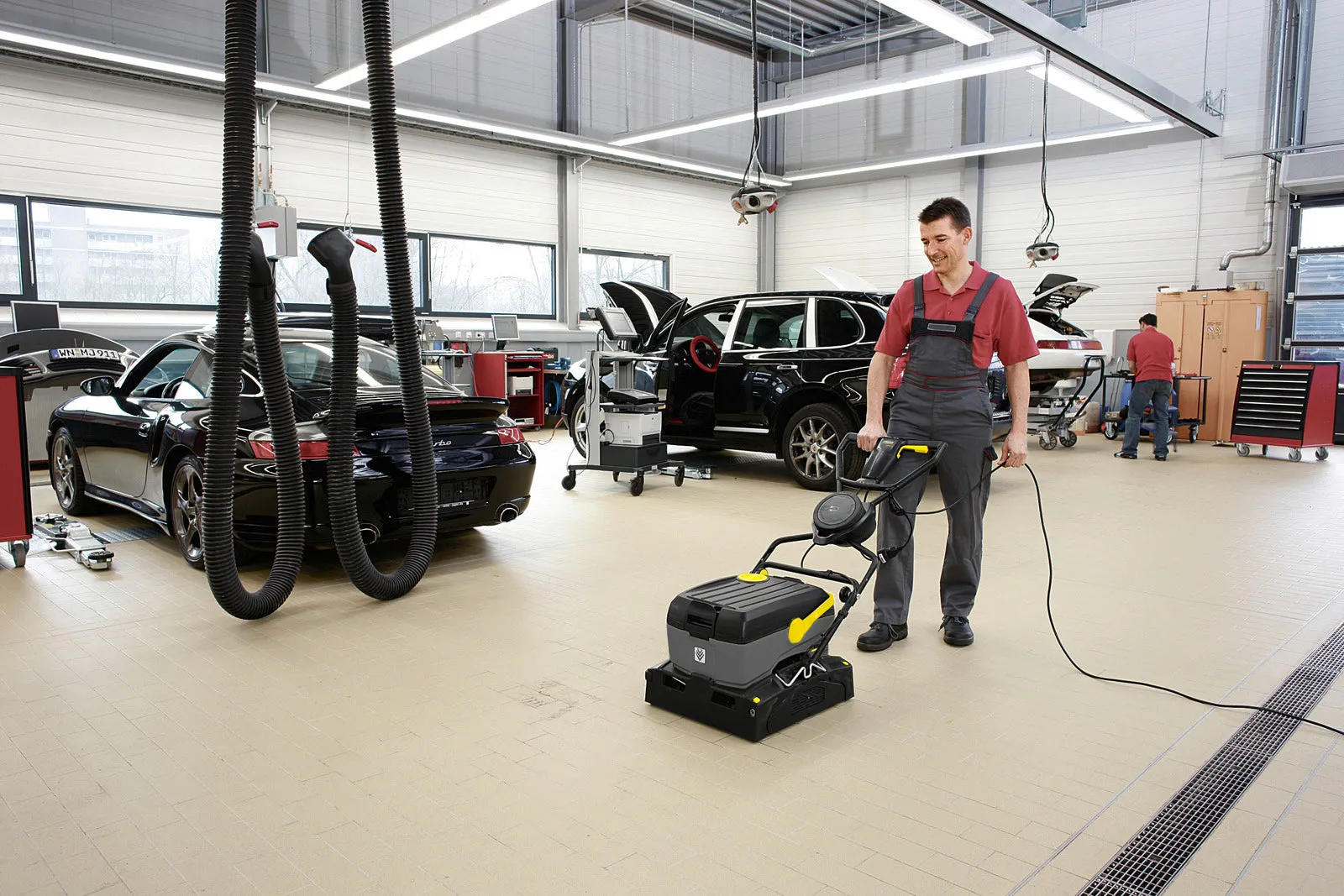 Karcher BR 40/10C Adv   MF *EU Squeegees included Compact Scrubbers Driers 17833290
