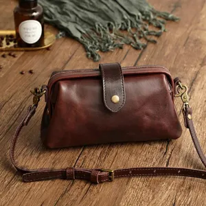 Kaya | Sleek Crossbody Bag with Contemporary Style