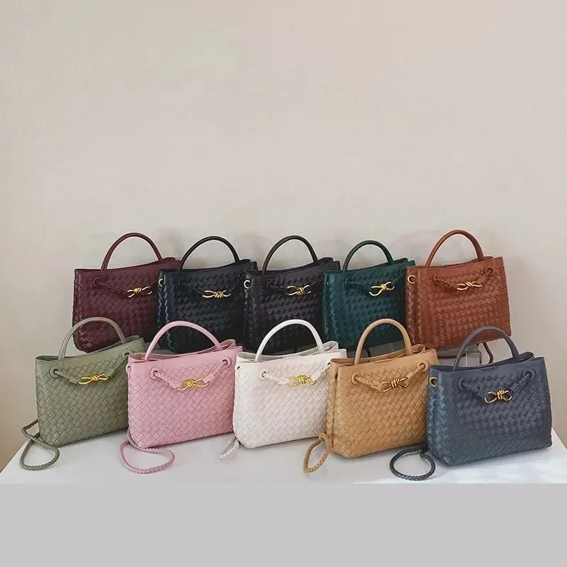 Nira Bag