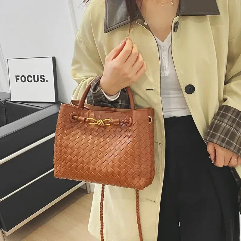 Nira Bag