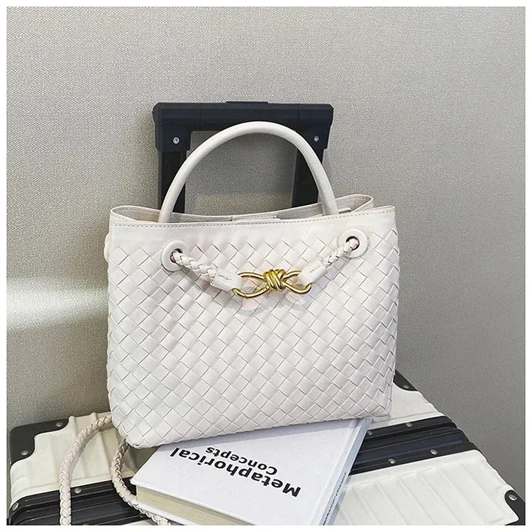 Nira Bag
