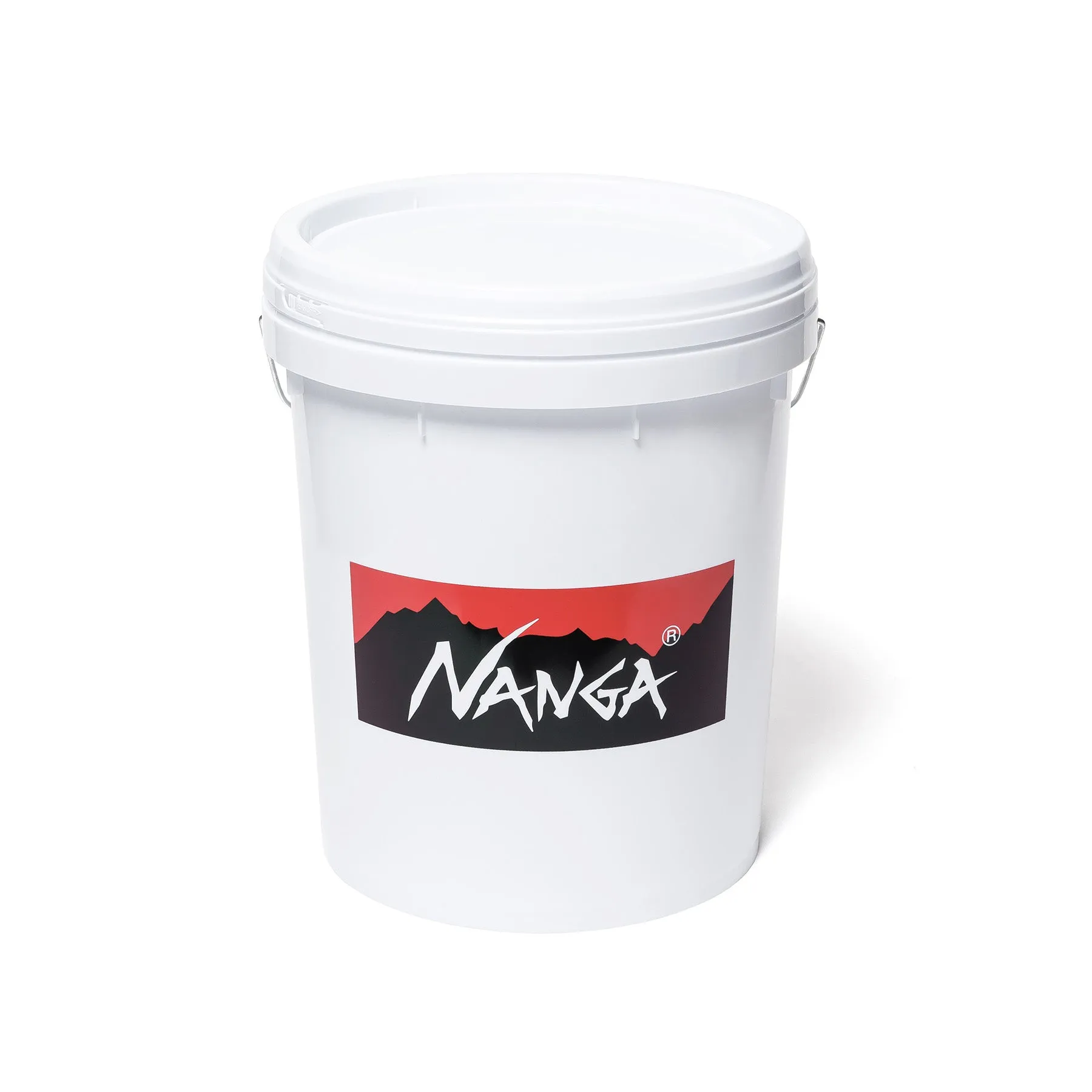 PLASTIC BUCKET