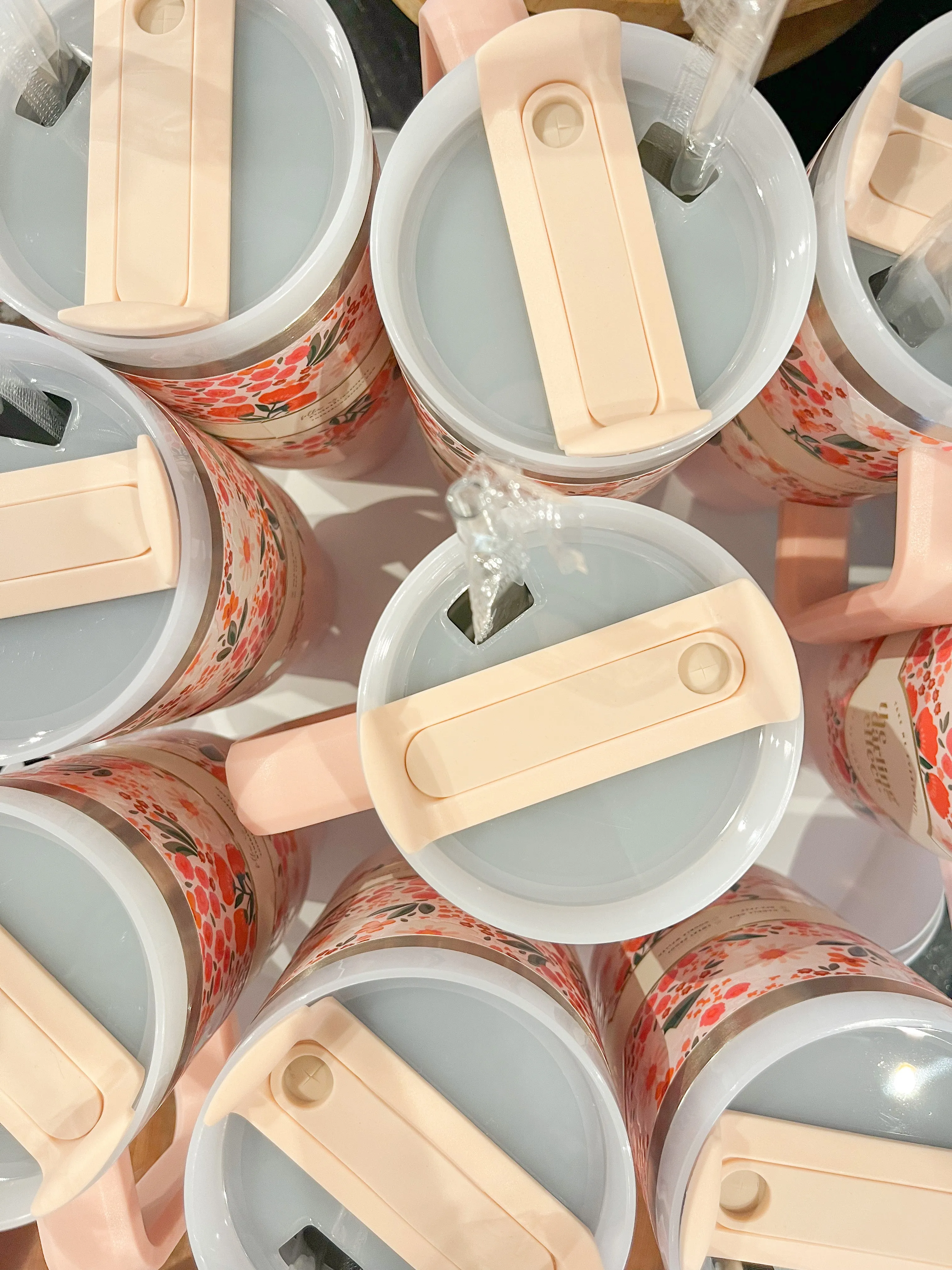 The Darling Effect - Take Me Everywhere Tumbler - Sweet Meadow Pinki I