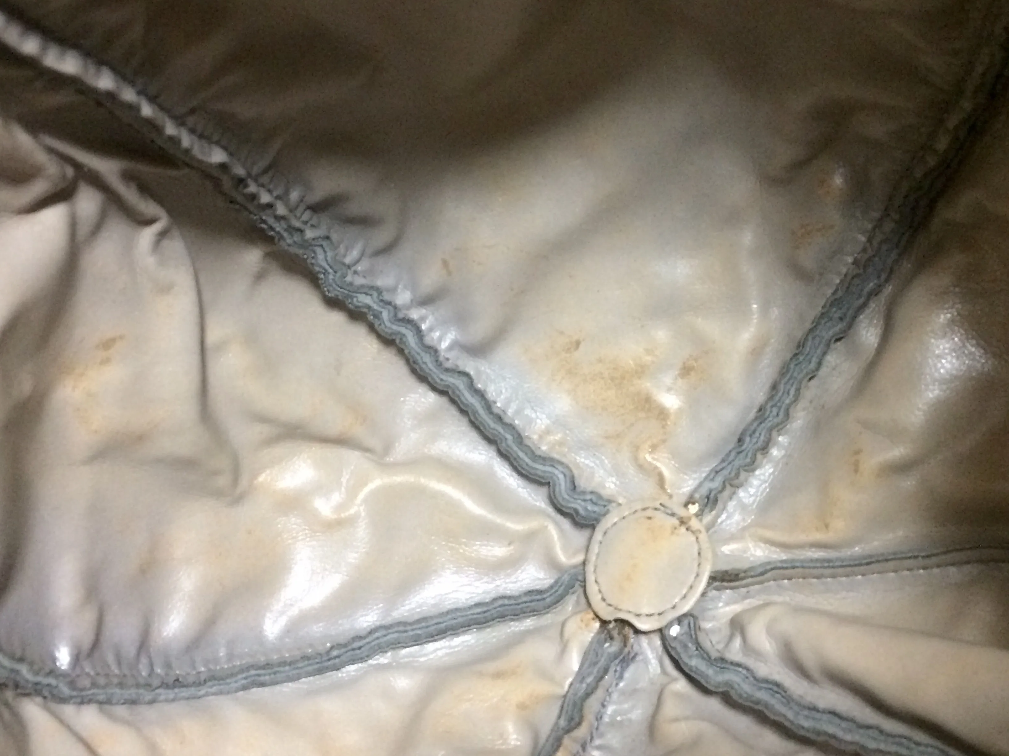 Vintage BALLY taupe gray lamb leather ball shape hobo bucket shoulder bag with golden B charm. Unique design. 050315r4