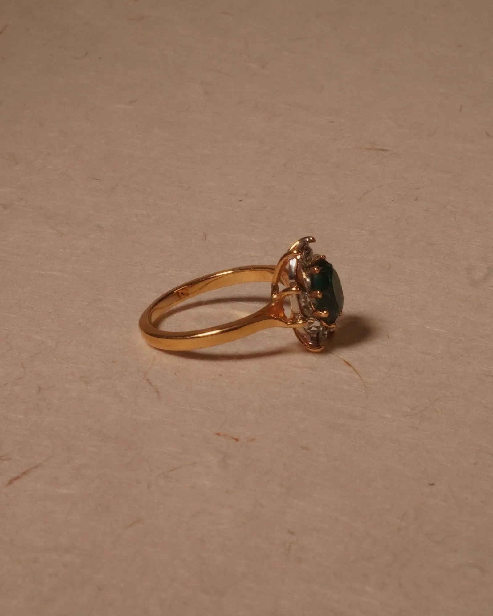 Vintage Emerald Oval Cocktail Ring (sz 6.25)