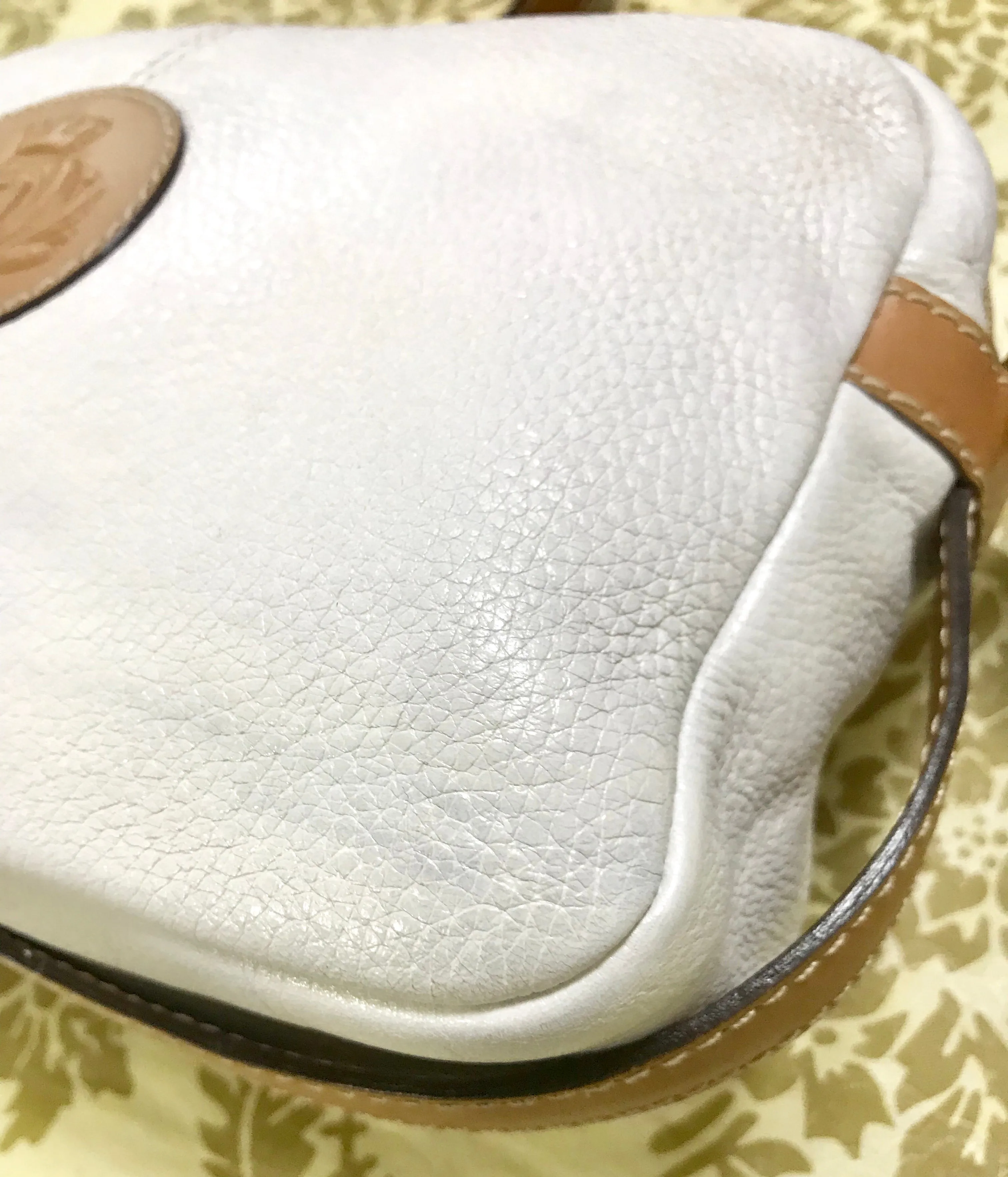 Vintage Fendi white and brown leather shoulder bag. Rare purse back in the era. 060905r2