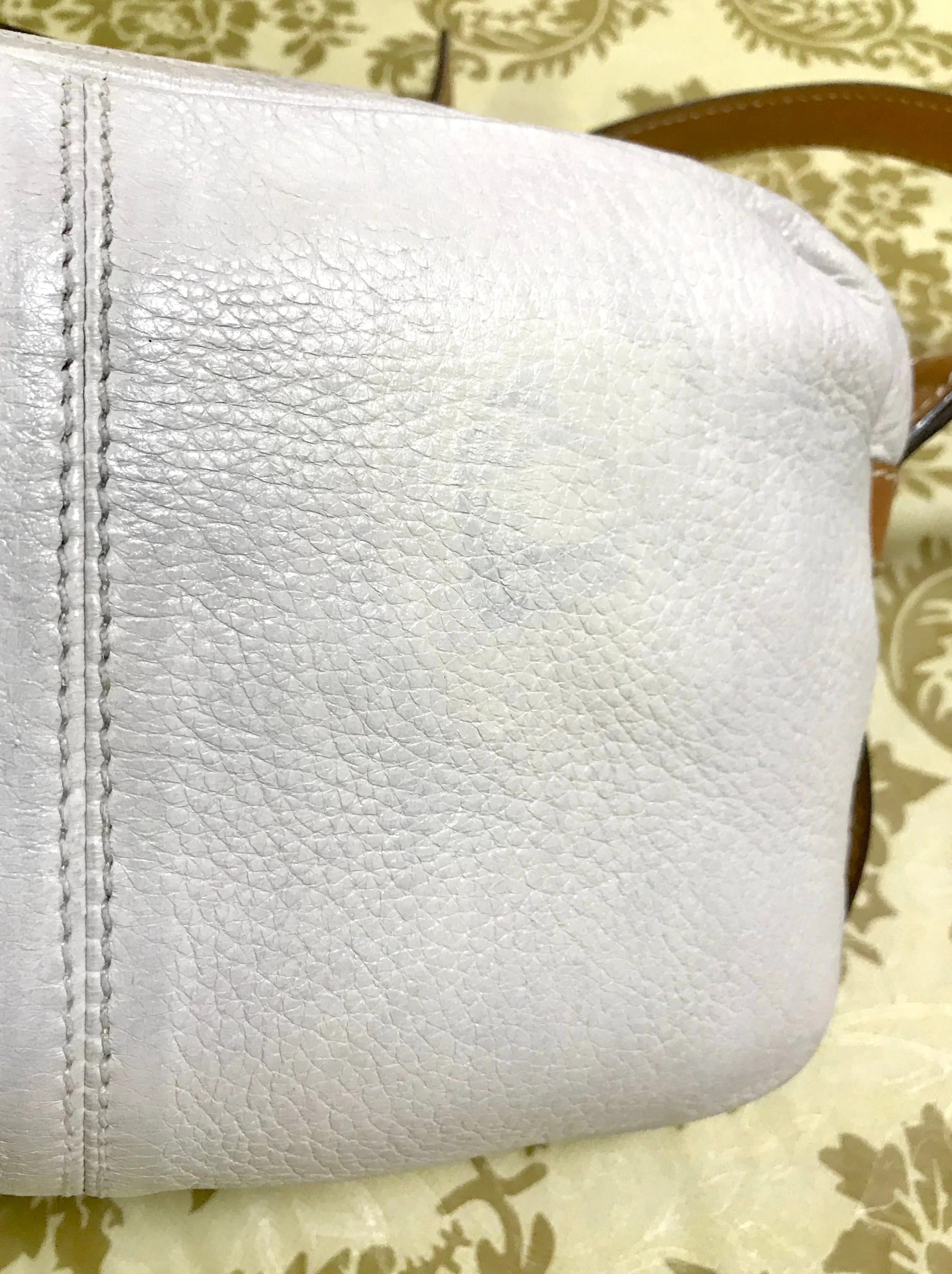 Vintage Fendi white and brown leather shoulder bag. Rare purse back in the era. 060905r2