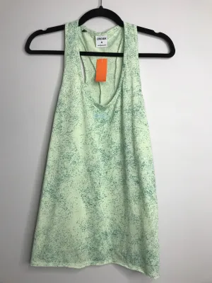 Womens Size Med Misses Green gym shark Athletic Top